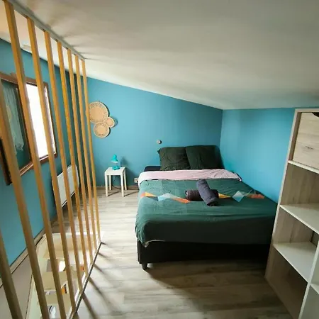 Apartment Havre De Paix Avec Jardin Privatif Et Parking Gratuit A 15 Min De Versailles Montigny-le-Bretonneux